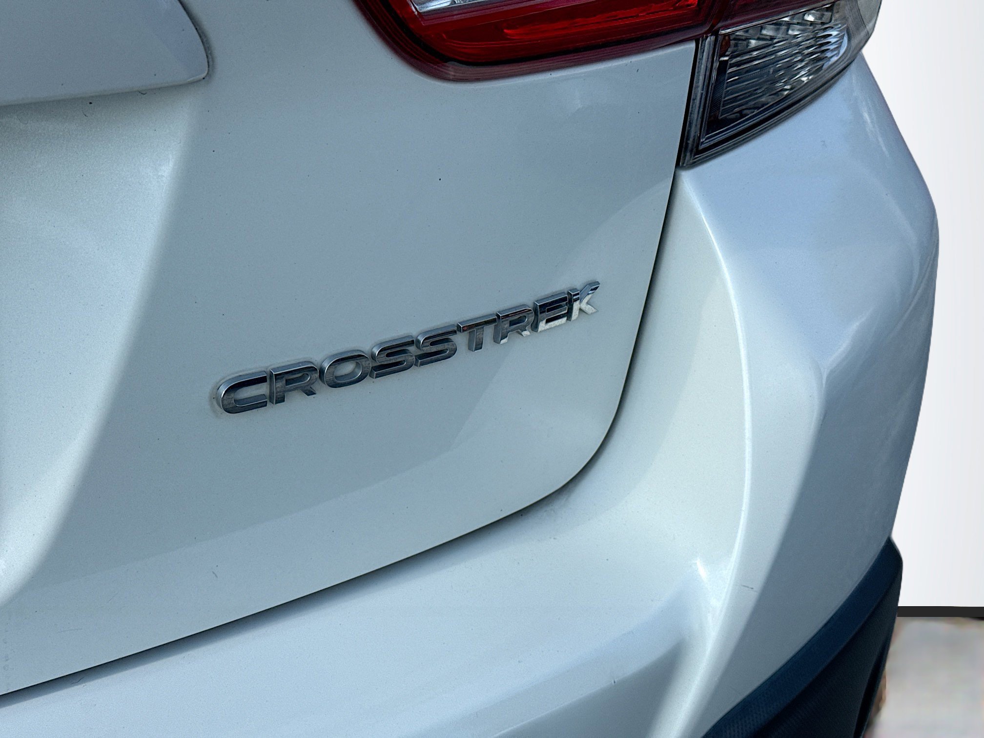 Used 2019 Subaru Crosstrek 2.0i Premium image 11