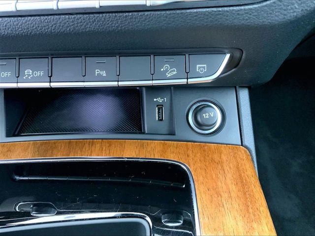 Certified 2023 Audi Q5 2.0T Premium w/ Convenience Package image 33