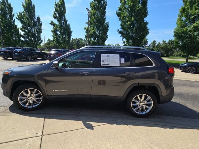 Used 2015 Jeep Cherokee Limited AWD/4WD image 6