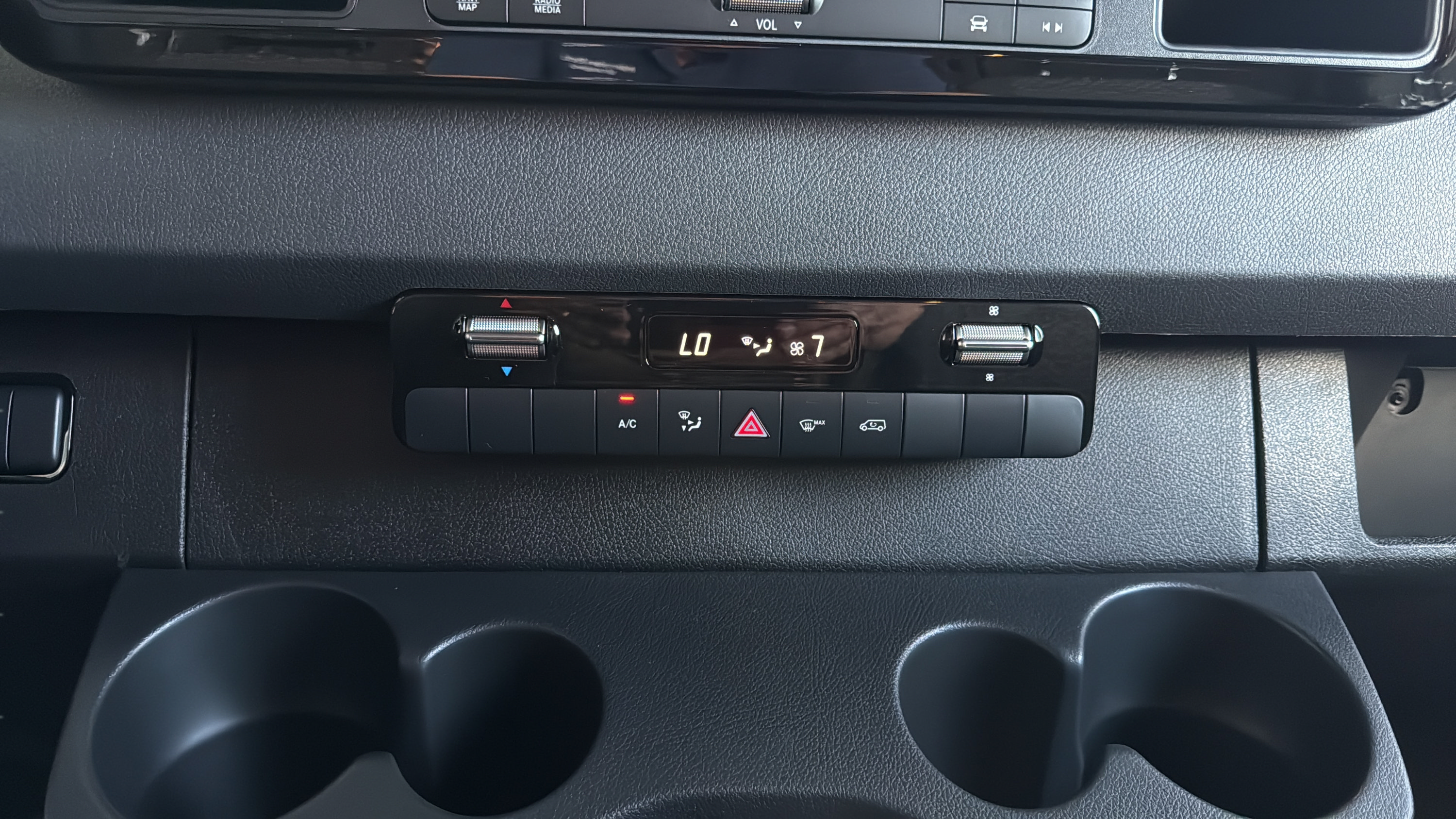 New 2026 Mercedes-Benz Sprinter 2500 image 30