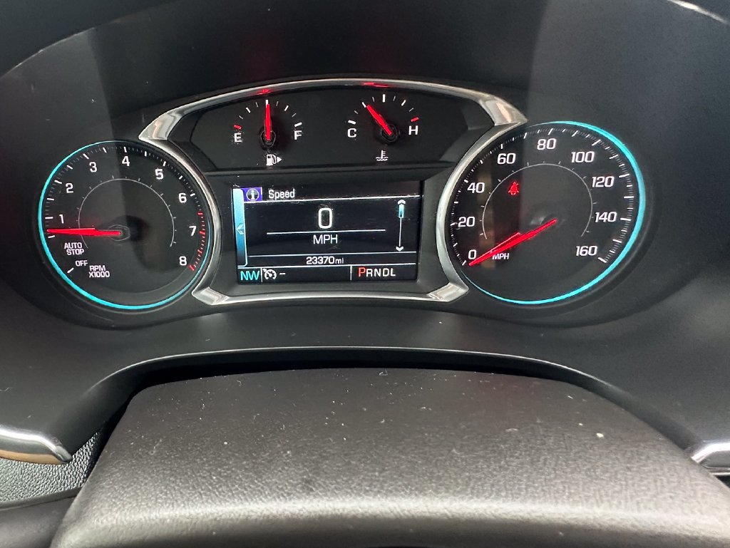 Used 2017 Chevrolet Malibu LT FWD image 13