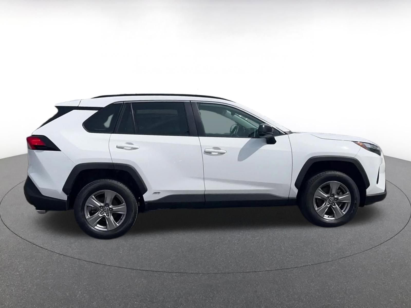 Used 2025 Toyota RAV4 LE image 15