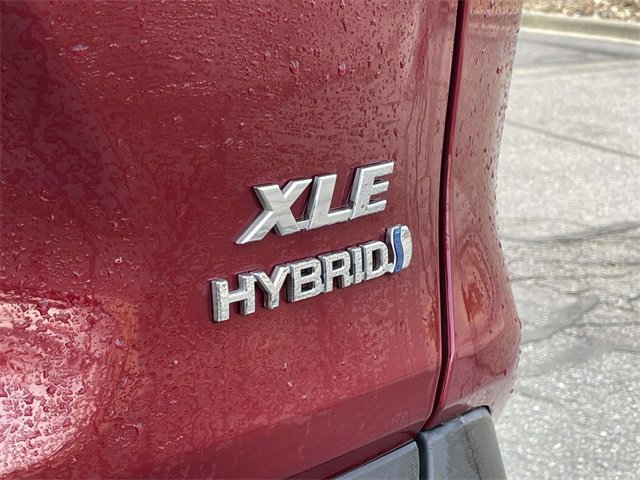 Used 2021 Toyota RAV4 XLE w/ XLE Grade Weather Package image 12