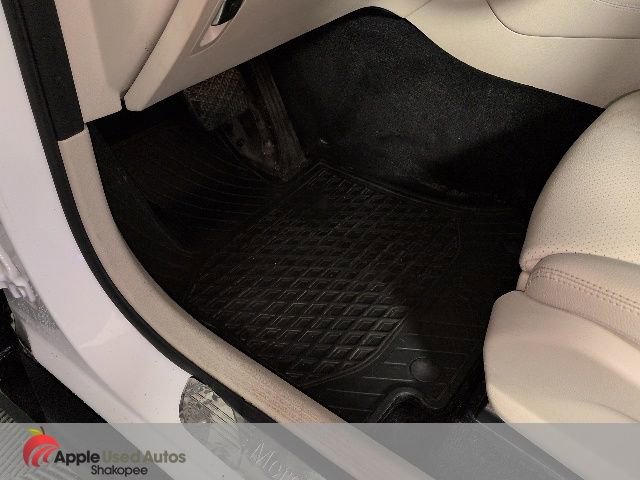 Used 2018 Mercedes-Benz GLC 300 4MATIC image 14