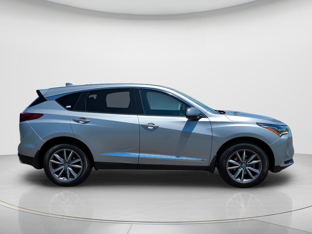 Used 2023 Acura RDX FWD w/ Technology Package image 4