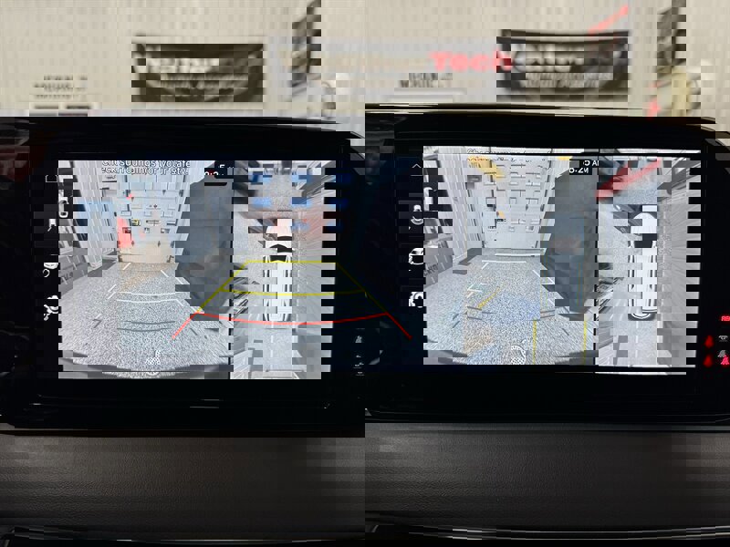 Used 2024 Hyundai Palisade Calligraphy image 11