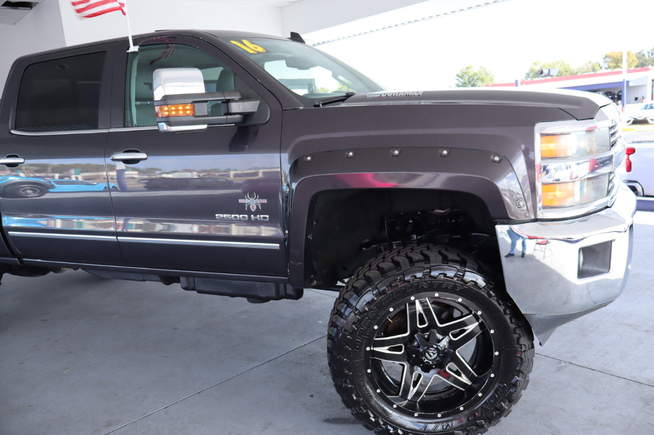 Used 2015 Chevrolet Silverado 2500 LTZ w/ Duramax Plus Package image 4