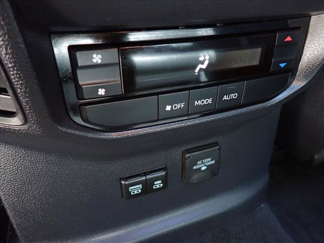 Used 2024 Toyota Sequoia Limited w/ TRD Off-Road Package AWD/4WD image 12