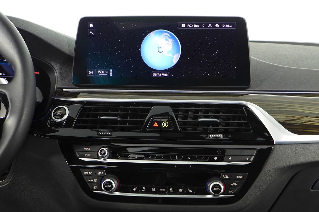 Certified 2022 BMW 530e w/ Convenience Package image 25