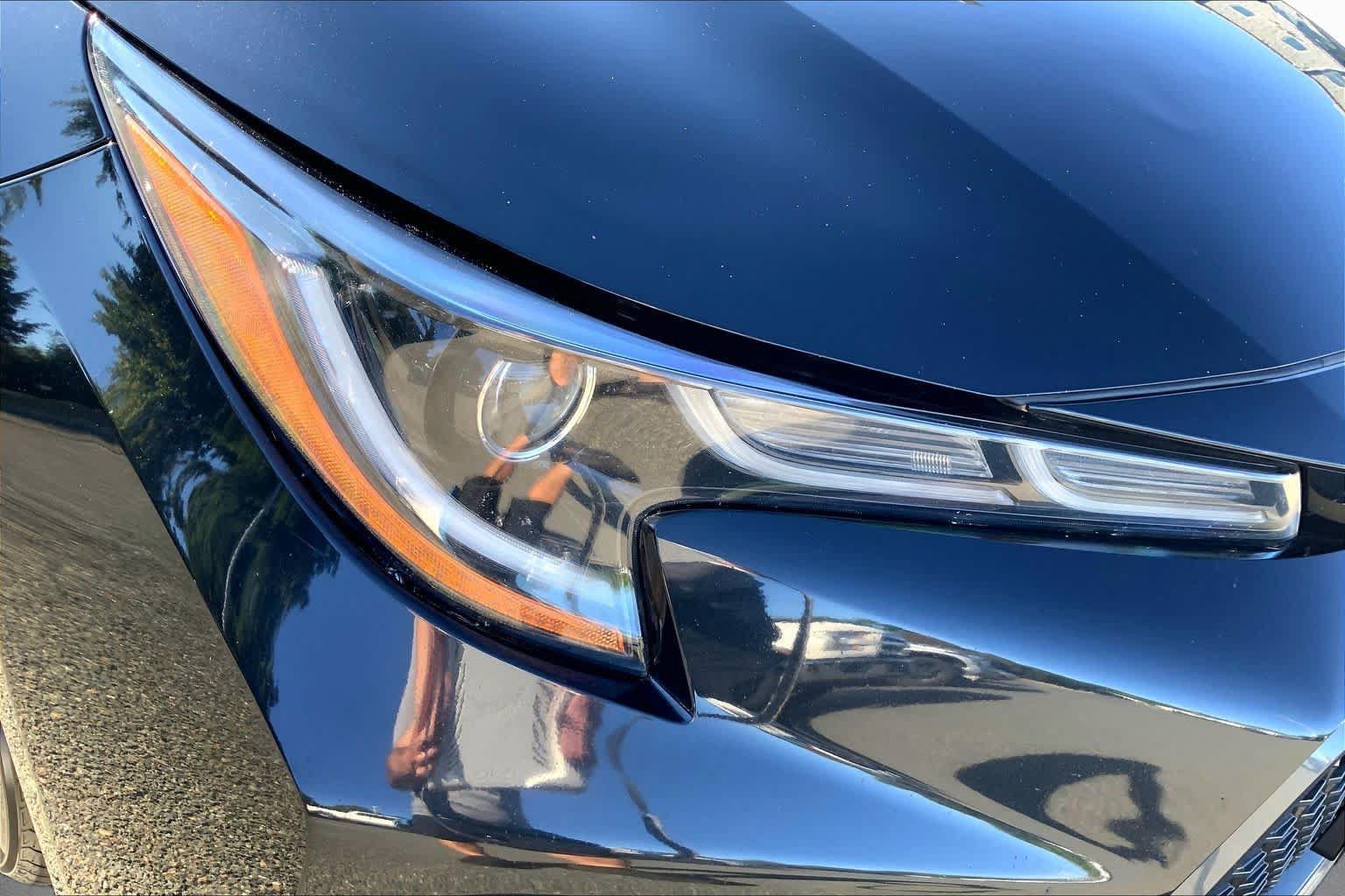 Used 2022 Toyota Corolla SE w/ Carpet Mat Package (TMS) FWD image 28