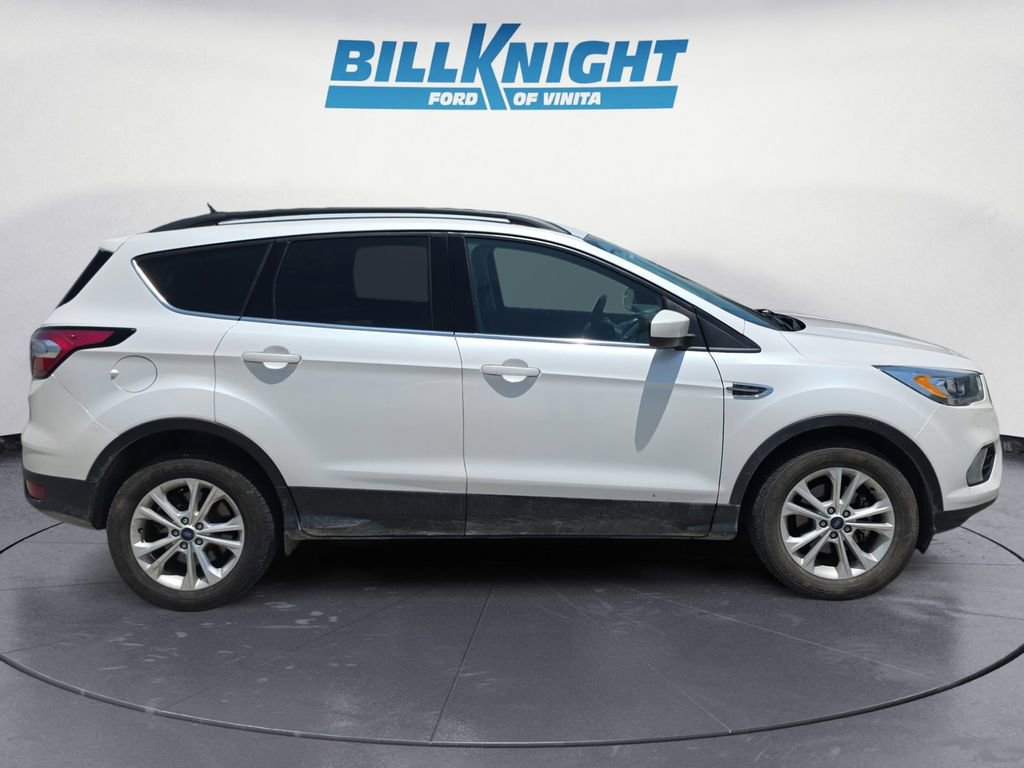 Used 2018 Ford Escape SEL FWD image 6
