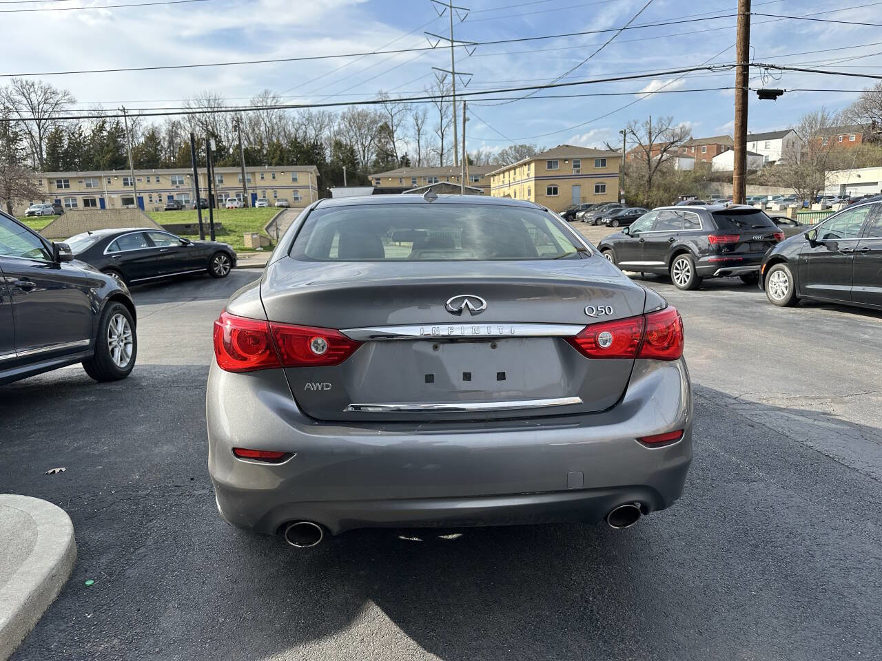 Used 2015 INFINITI Q50 Premium w/ Navigation Package image 19