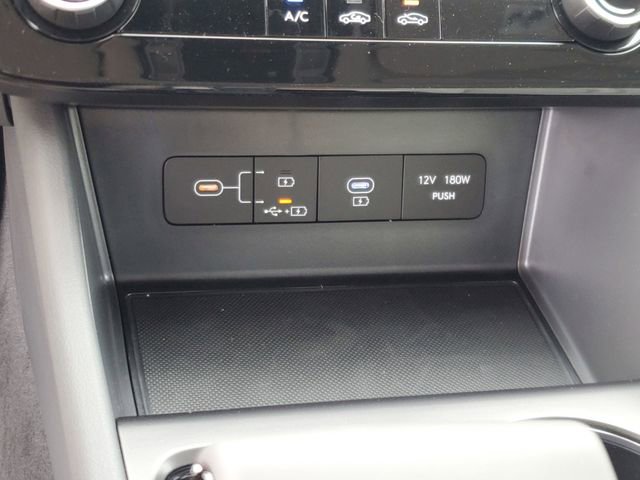 Used 2025 Hyundai Sonata SE image 25