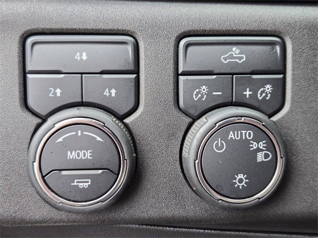 Used 2024 Chevrolet Silverado 2500 LT image 35