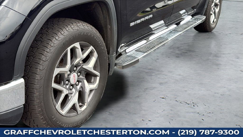 Used 2022 GMC Sierra 1500 SLT w/ SLT Convenience Package AWD/4WD image 28
