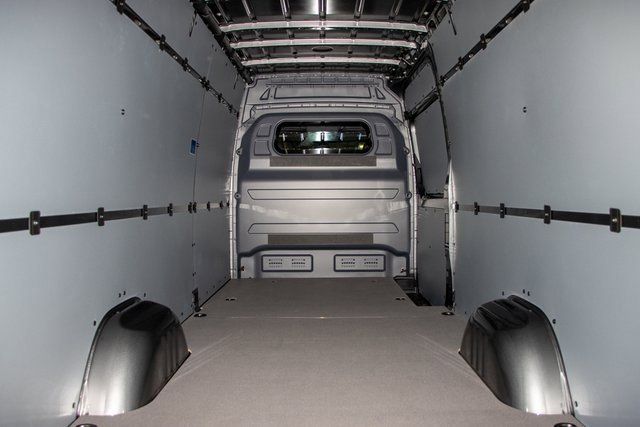Used 2024 Mercedes-Benz Sprinter 2500 image 4