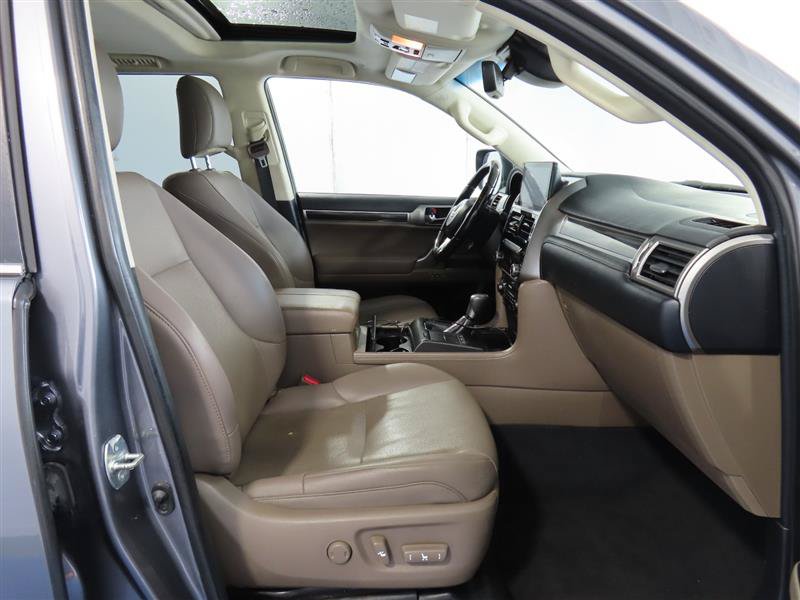 Used 2022 Lexus GX 460 Premium w/ Premium Plus Package AWD/4WD image 28
