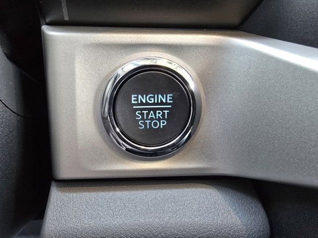 New 2025 Ford F350 XLT w/ Black Appearance Package image 20