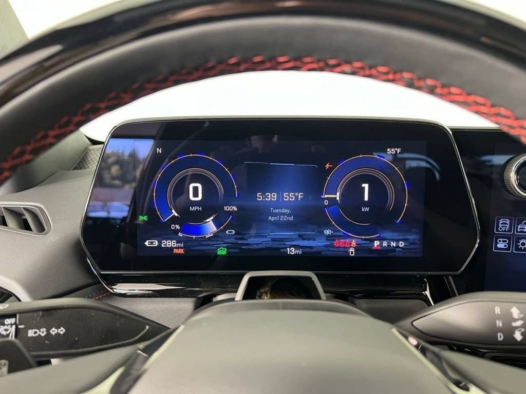 New 2024 Chevrolet Silverado EV RST AWD/4WD image 30