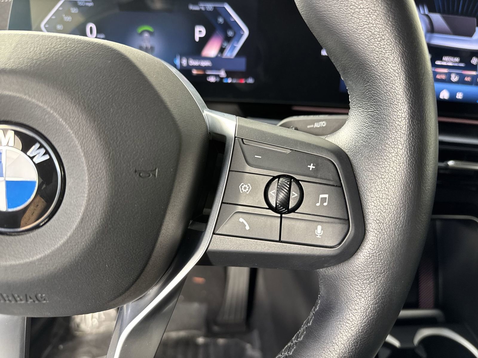 Used 2025 BMW X2 xDrive28i image 13