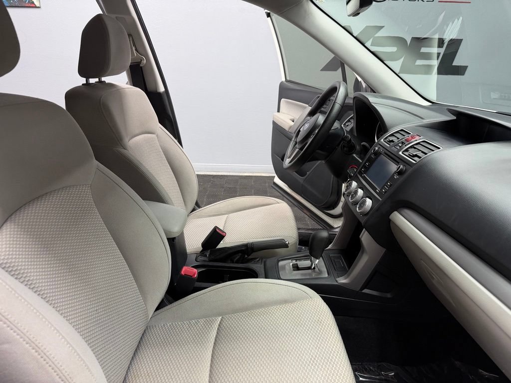 Used 2018 Subaru Forester 2.5i AWD/4WD image 49