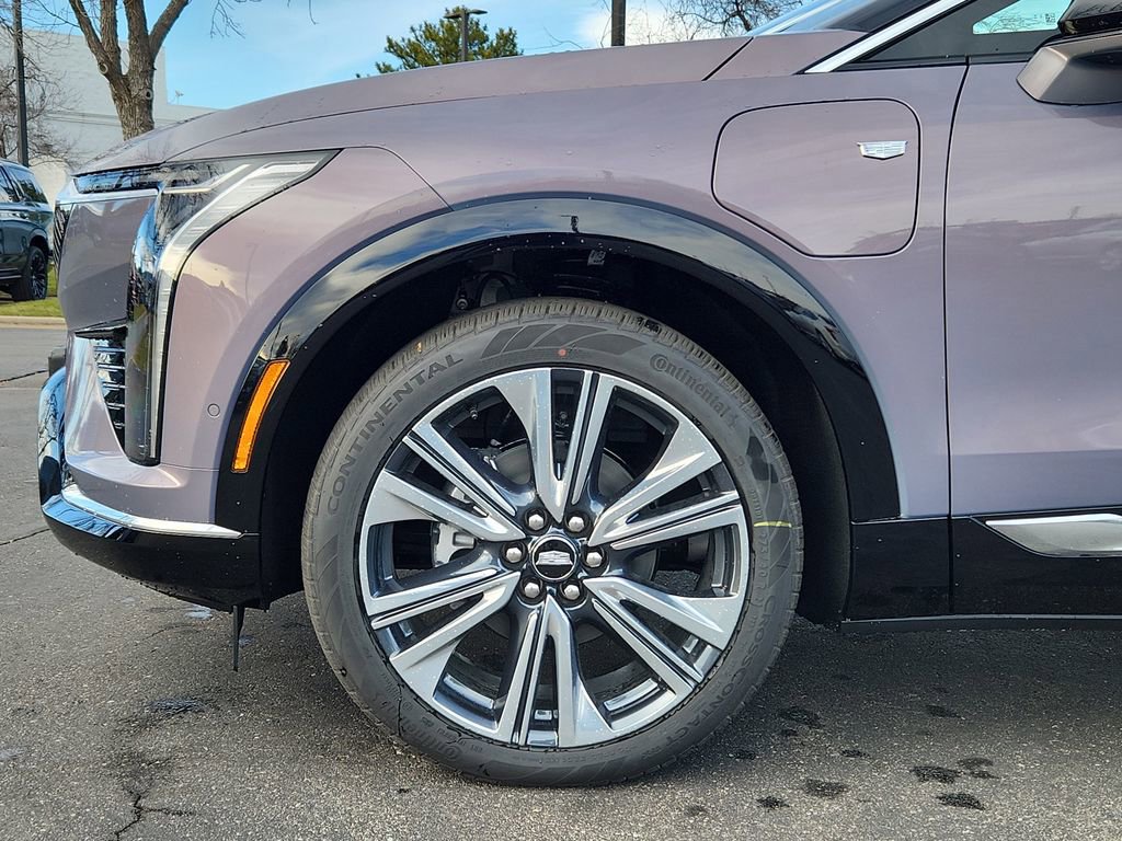New 2026 Cadillac Optiq Luxury 2 image 5
