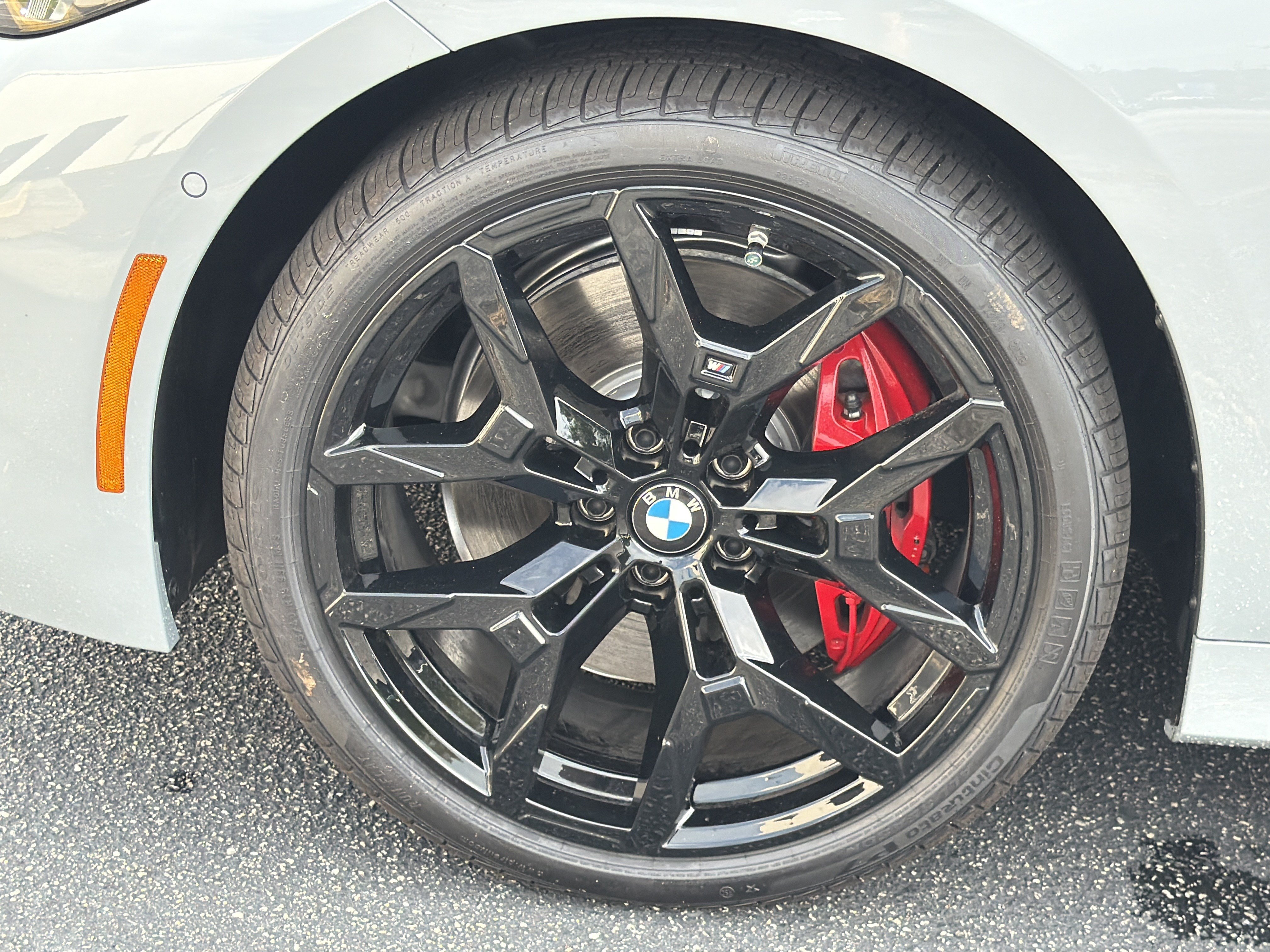 New 2026 BMW 330i Sedan w/ M Sport Package RWD image 30