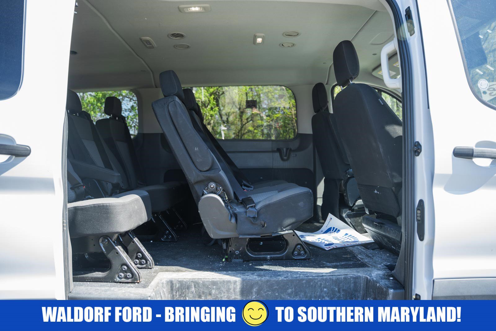 Used 2024 Ford Transit 350 XLT image 24