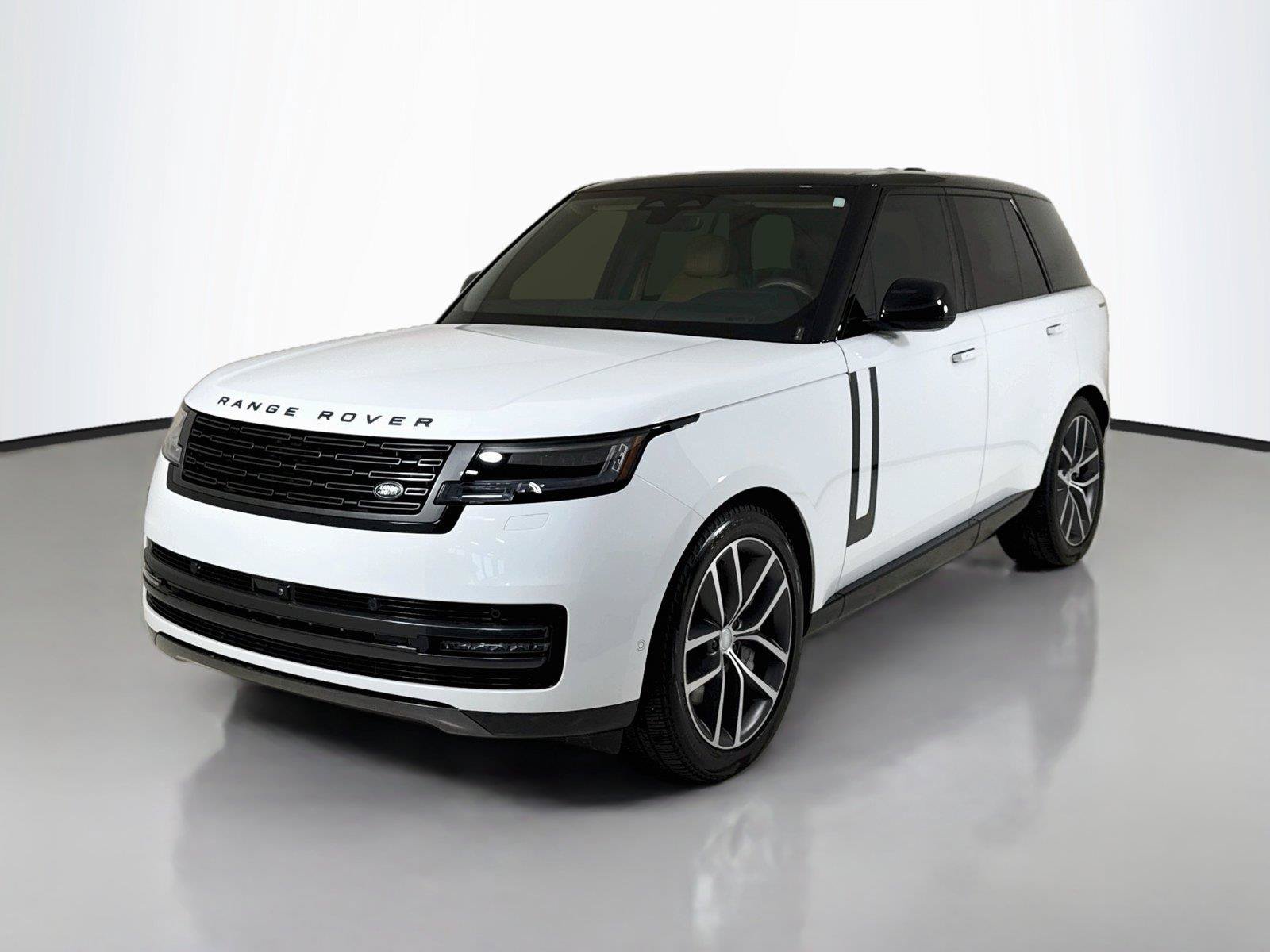 Used 2024 Land Rover Range Rover SE AWD/4WD image 10