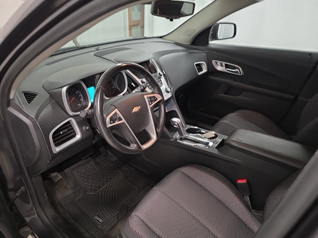 Used 2015 Chevrolet Equinox LT w/ Driver Convenience Package FWD image 13