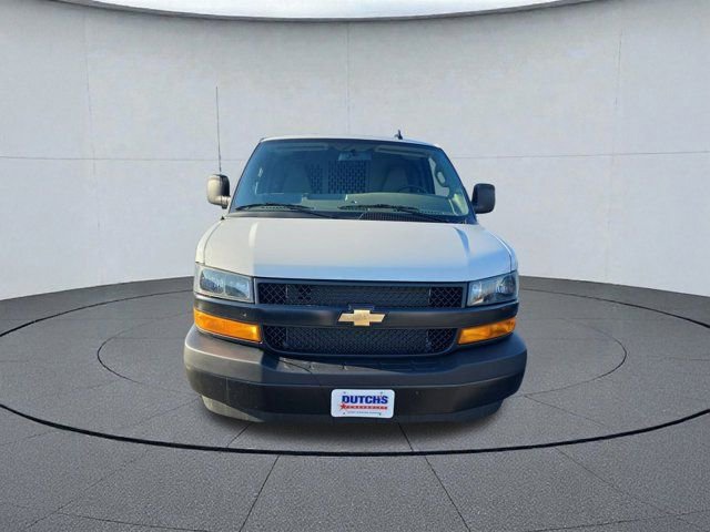 Used 2024 Chevrolet Express 2500 w/ Driver Convenience Package image 8
