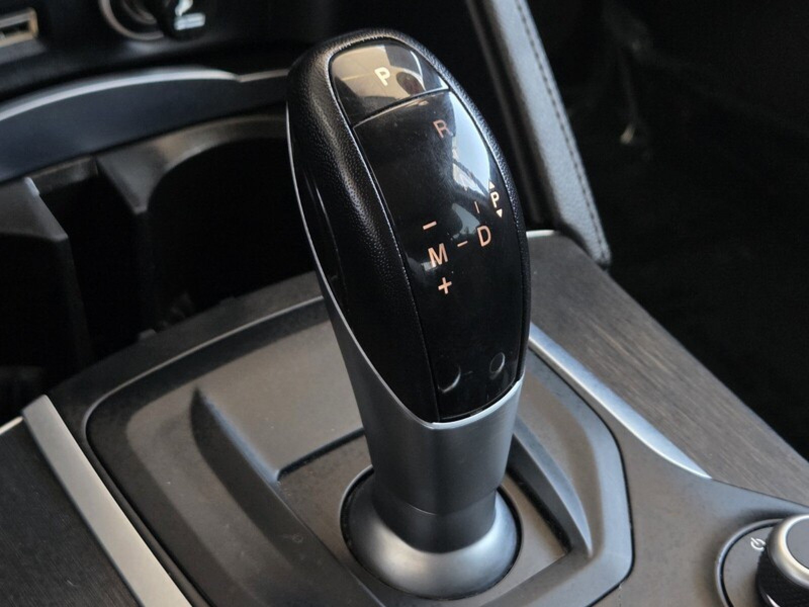 Used 2019 Alfa Romeo Stelvio AWD w/ Nero Edizione image 33