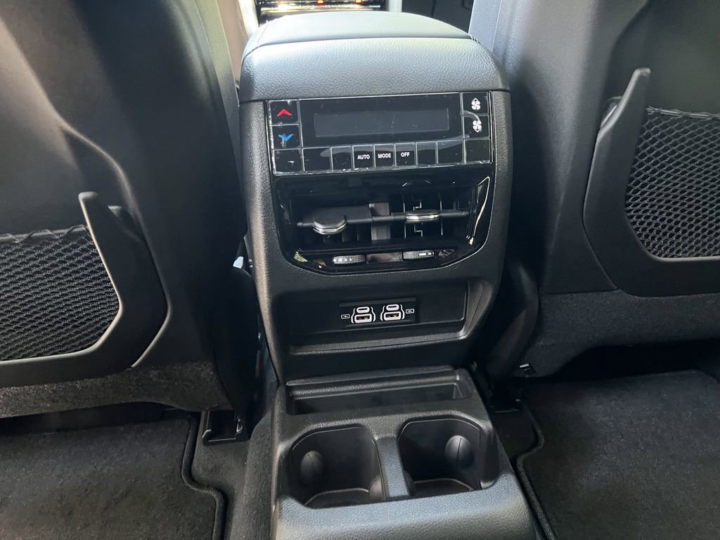 New 2025 Jeep Grand Cherokee L Laredo w/ Trailer Tow Package image 20