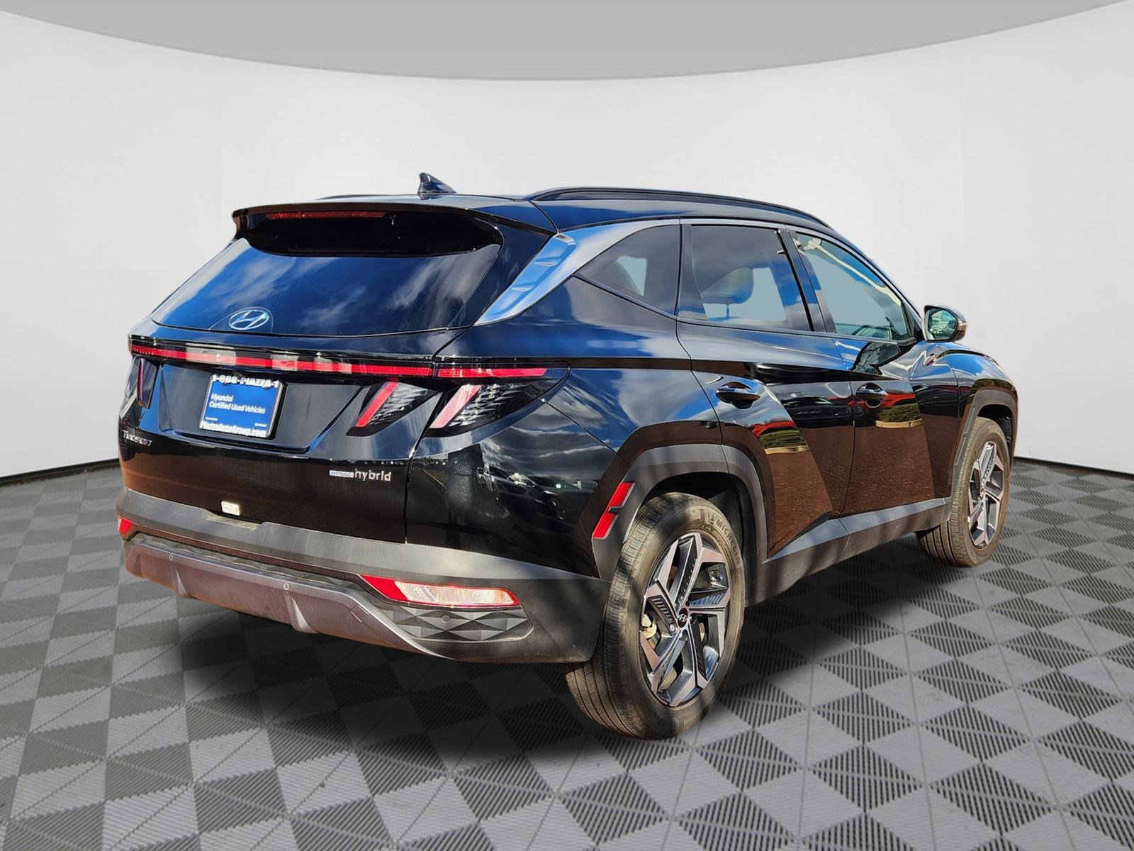 Certified 2024 Hyundai Tucson Limited image 5