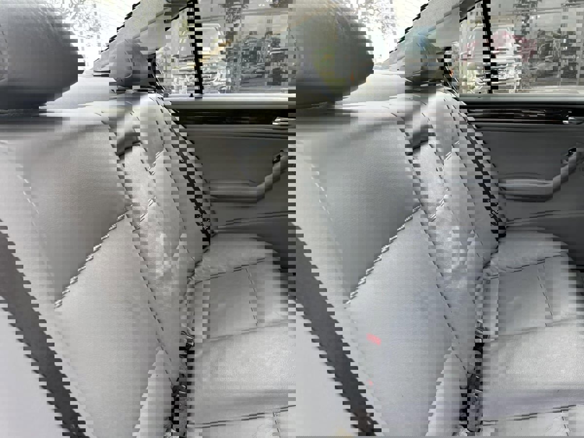 Used 2000 BMW 323i Sedan image 23