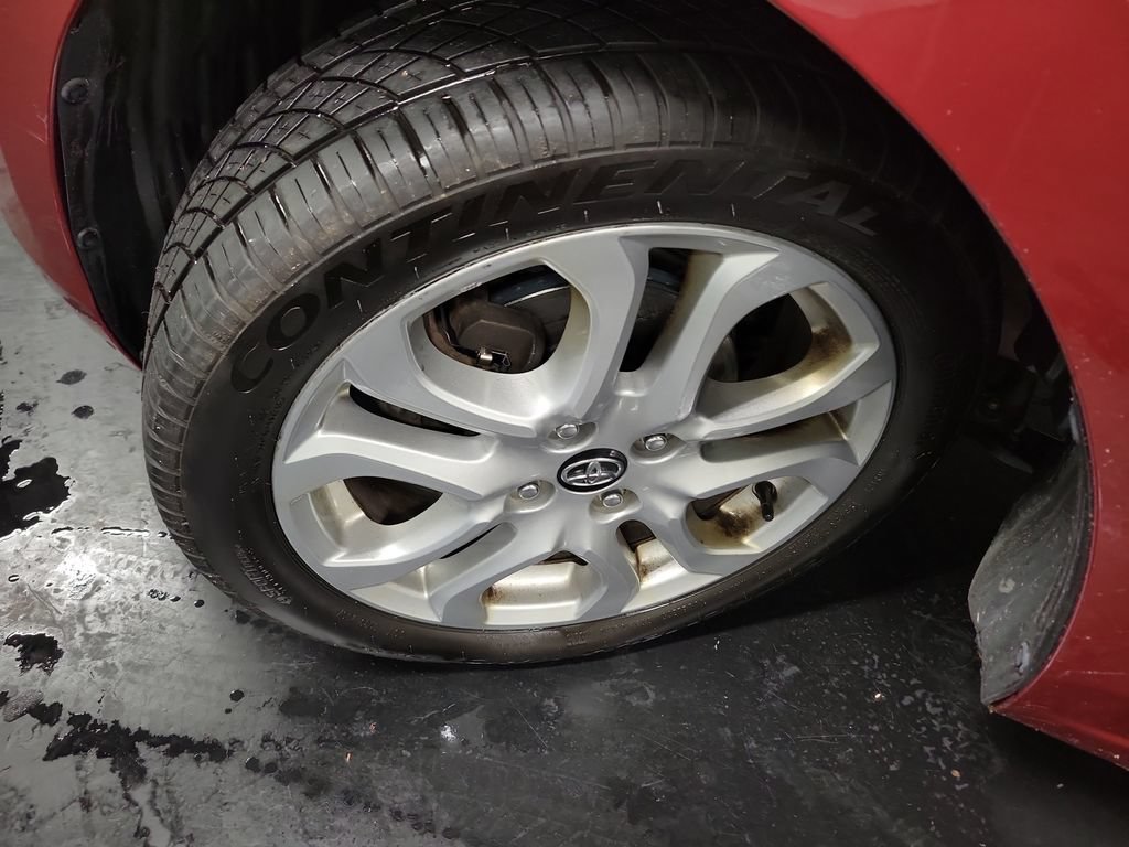 Used 2017 Toyota Yaris iA FWD image 13