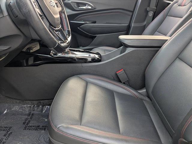 Used 2024 Chevrolet Trax RS image 15