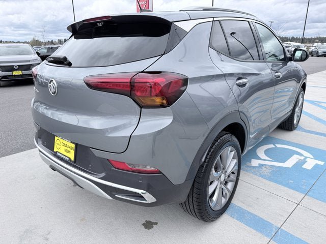 Used 2022 Buick Encore GX Essence w/ Advanced Technology Package AWD/4WD image 4