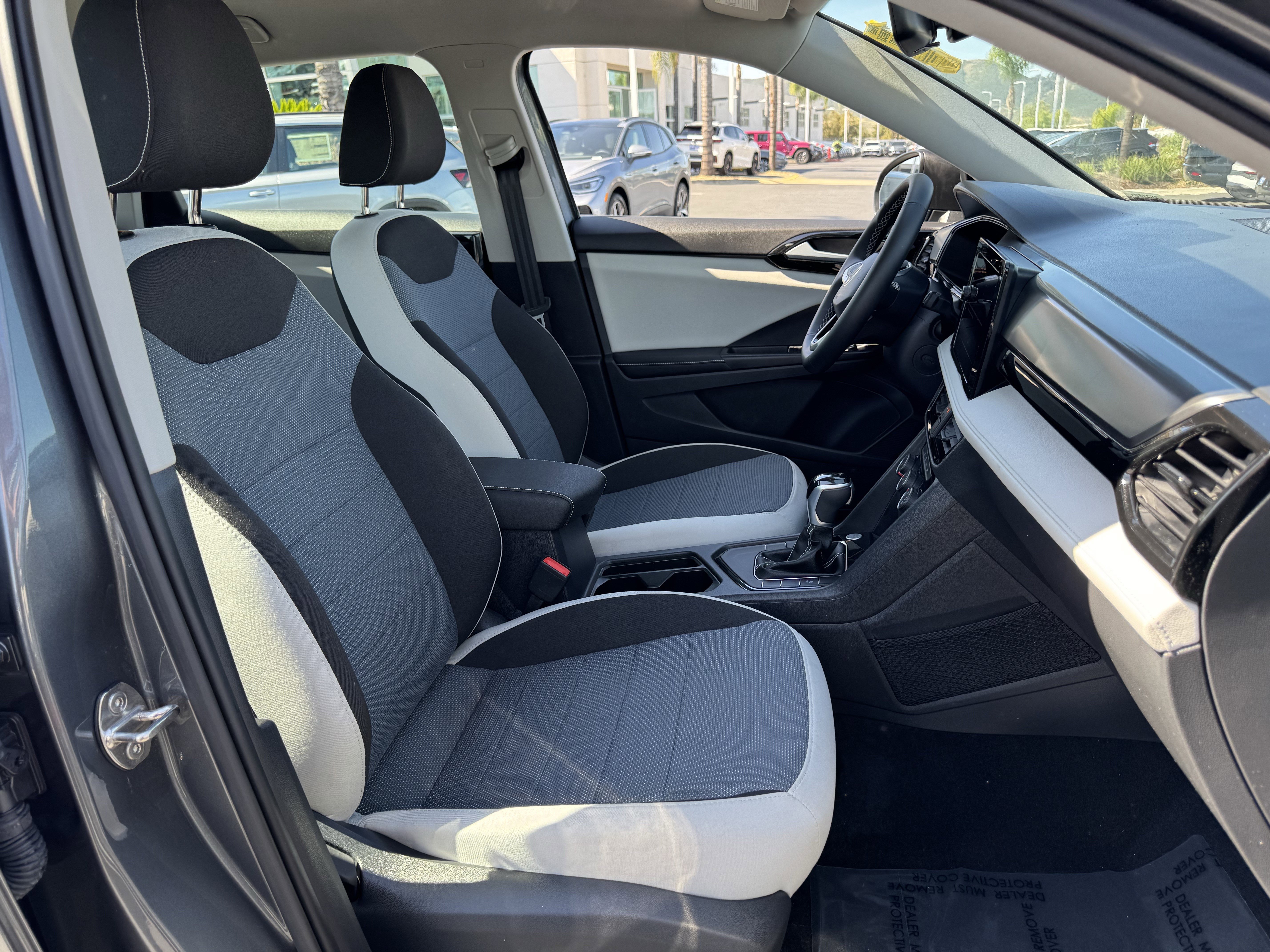 Used 2025 Volkswagen Taos S FWD image 34