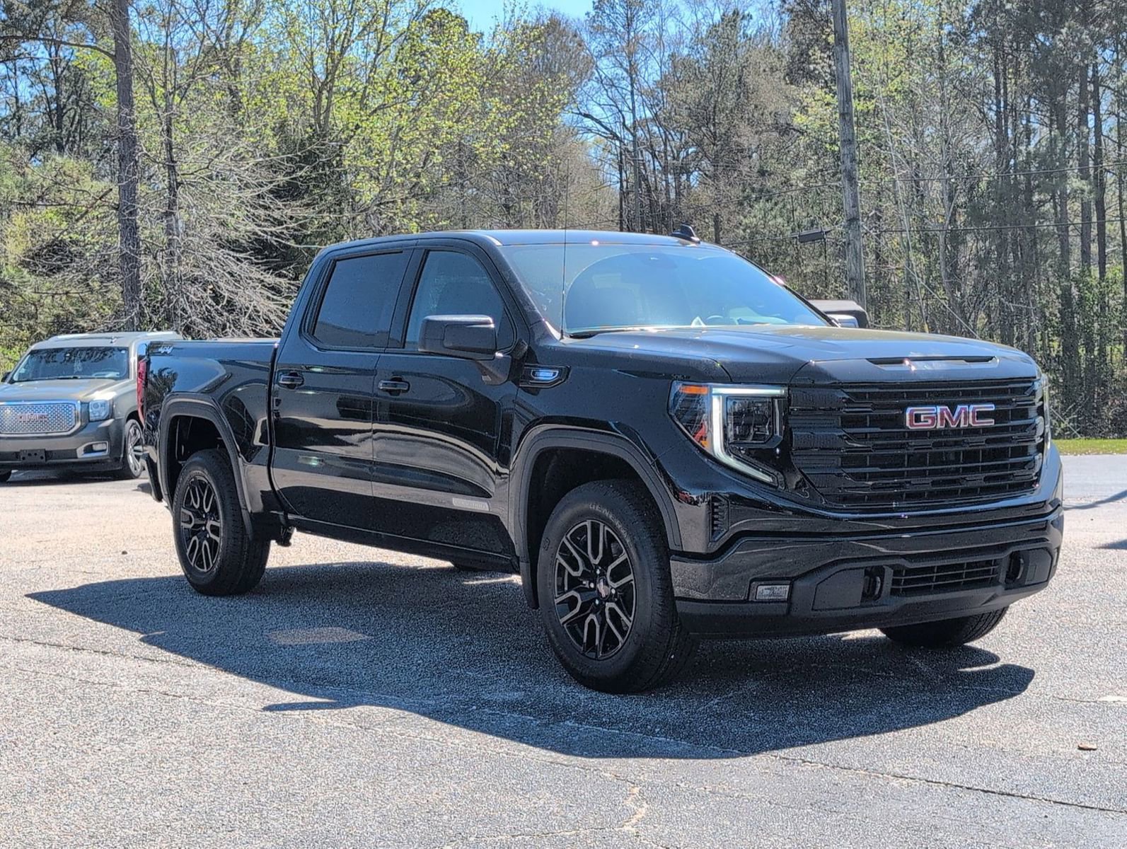 New 2026 GMC Sierra 1500 Elevation image 8