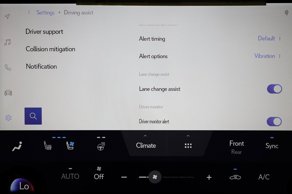 Used 2025 Lexus GX 550 w/ Accessory Package (2T) image 40
