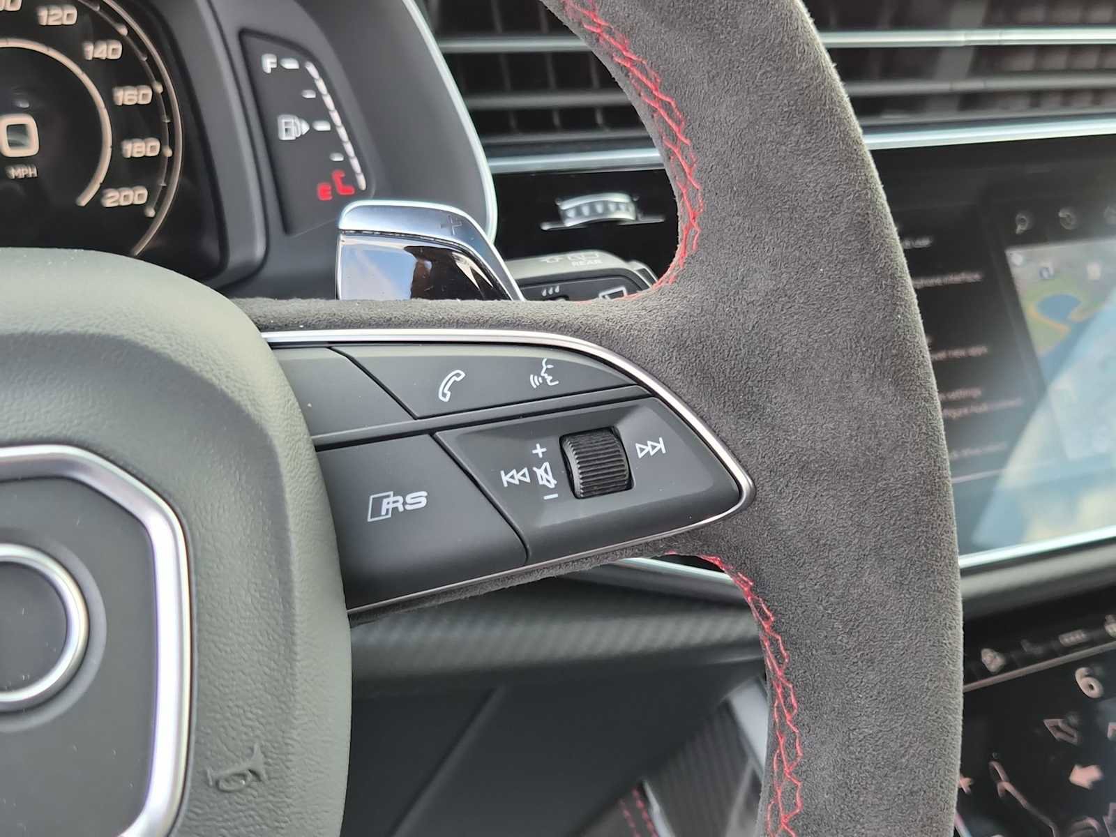 New 2026 Audi RS Q8 performance image 22