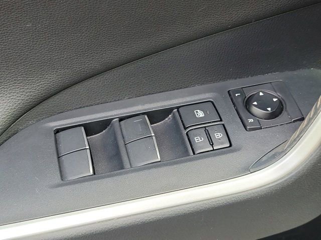 Used 2019 Toyota RAV4 XSE image 31