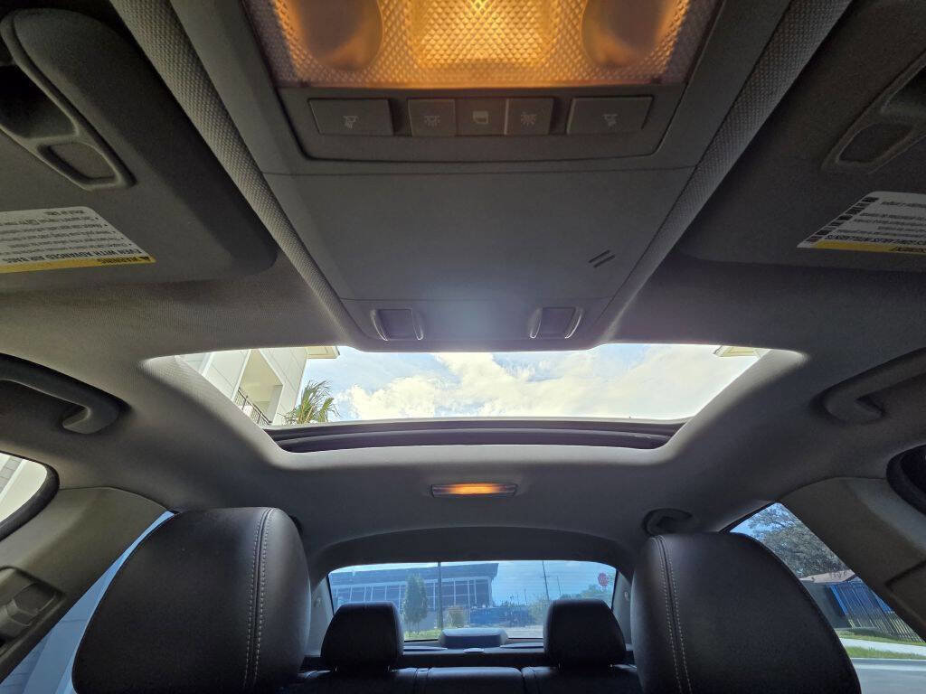 Used 2015 Chevrolet Cruze LTZ w/ Sun, Sound and Sport Package image 24