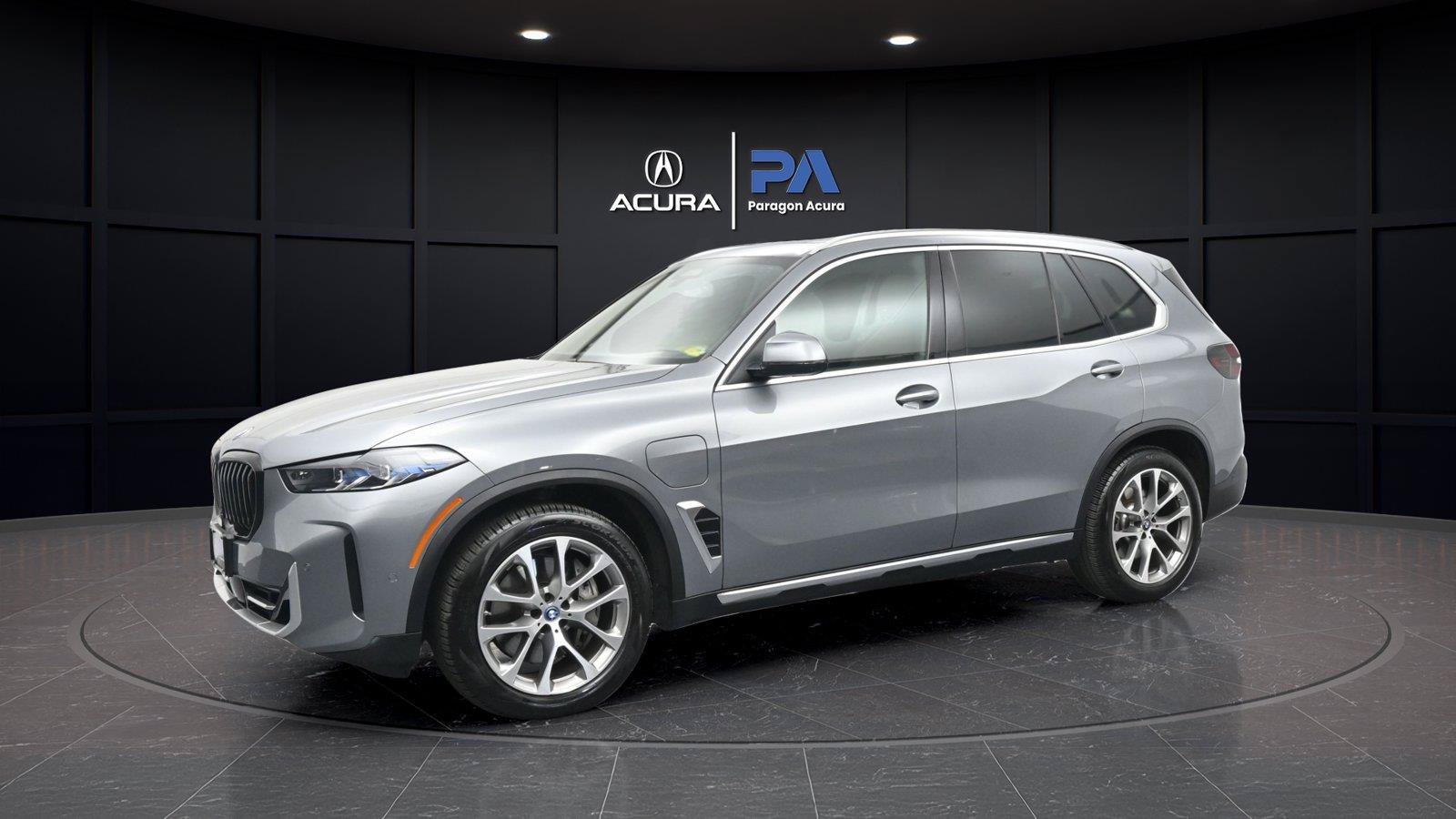 Used 2025 BMW X5 xDrive50e AWD/4WD image 29
