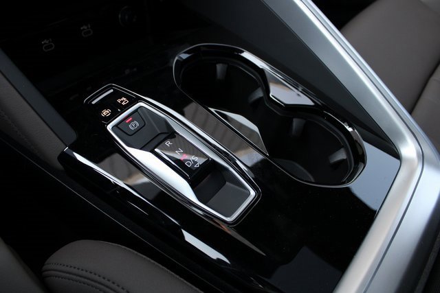 New 2025 Audi Q5 Premium Plus image 17