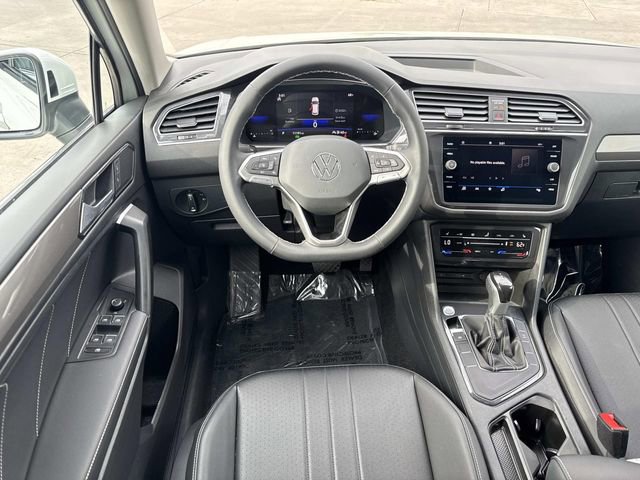 Certified 2023 Volkswagen Tiguan SE image 8