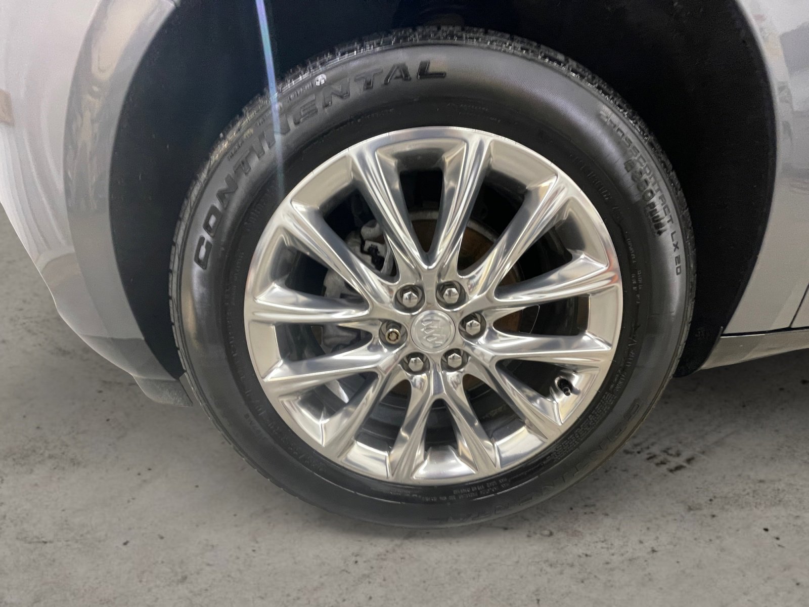 Used 2021 Buick Enclave Premium w/ Surround and Sites Package image 14