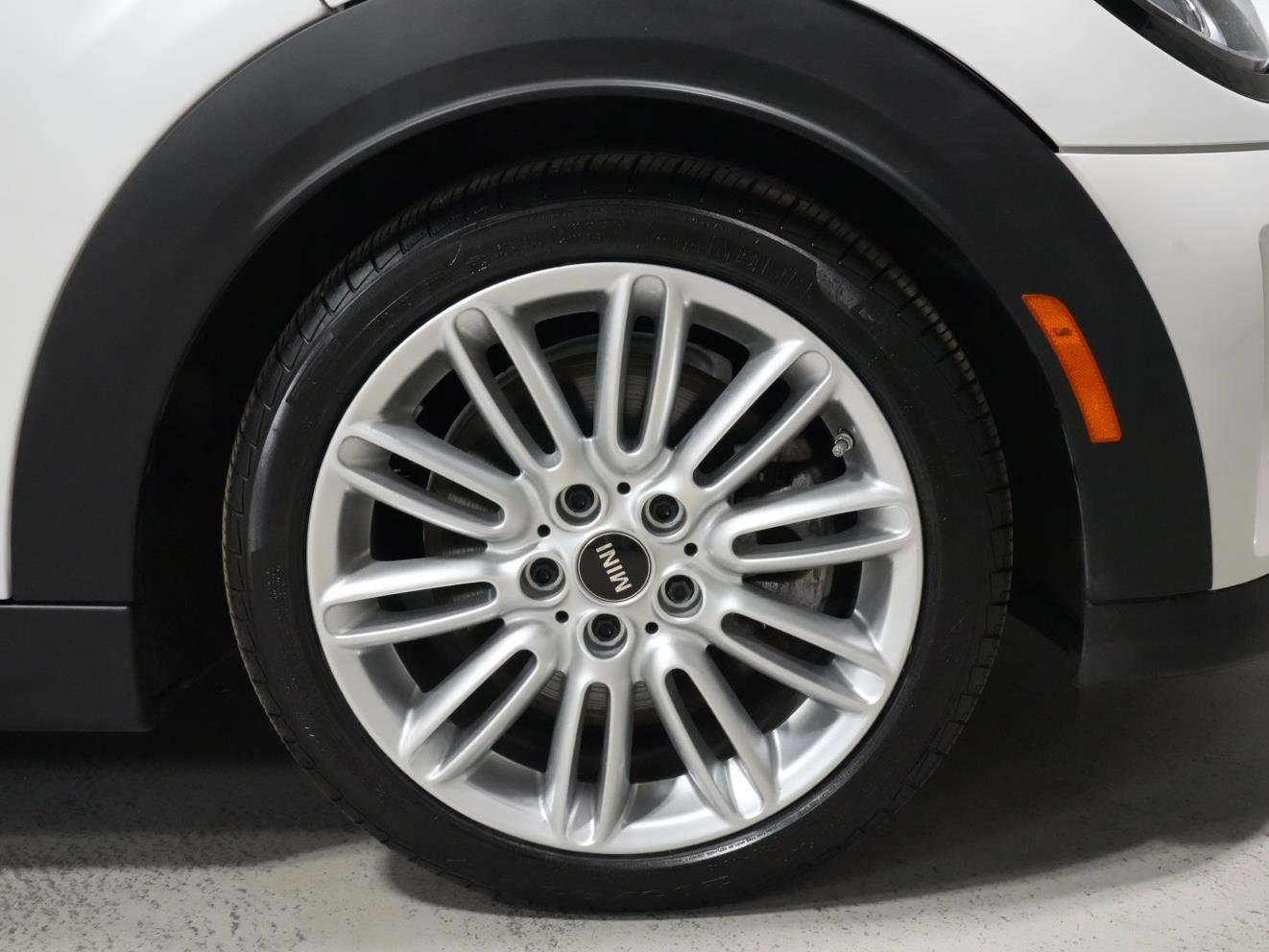 Certified 2024 MINI Cooper S image 36