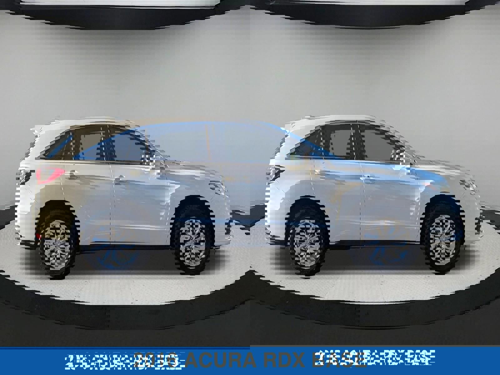 Used 2016 Acura RDX AWD w/ Technology Package image 2